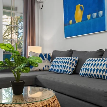 Eurobell Center Apartment